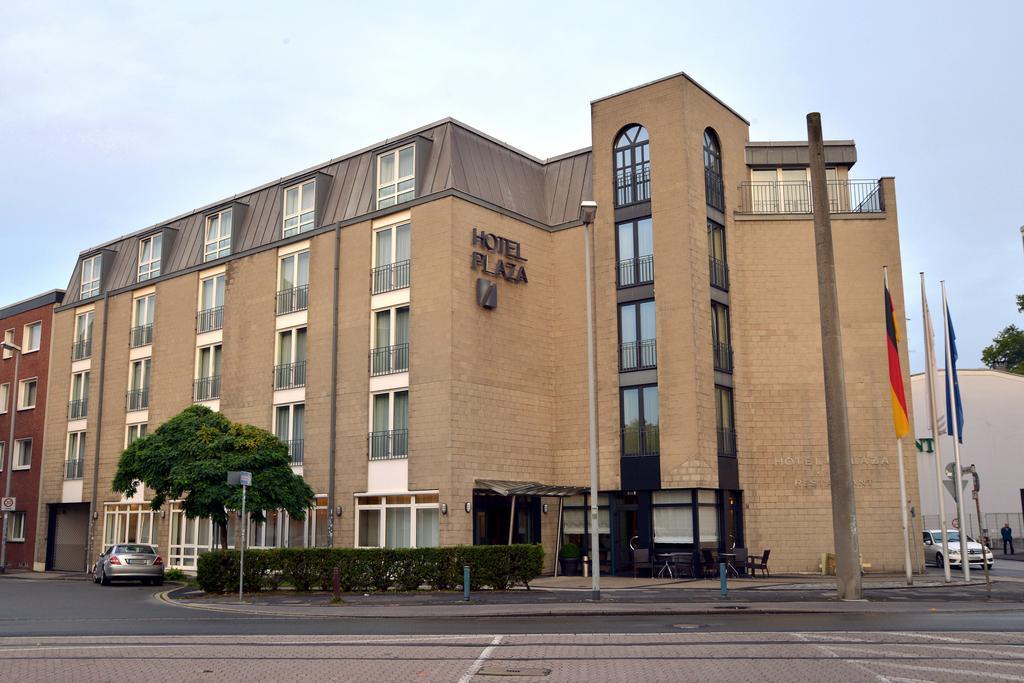 Hotel Plaza Дуйсбург Екстериор снимка